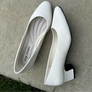 easy street White Low Block Heel Pointed Pumps Bridal